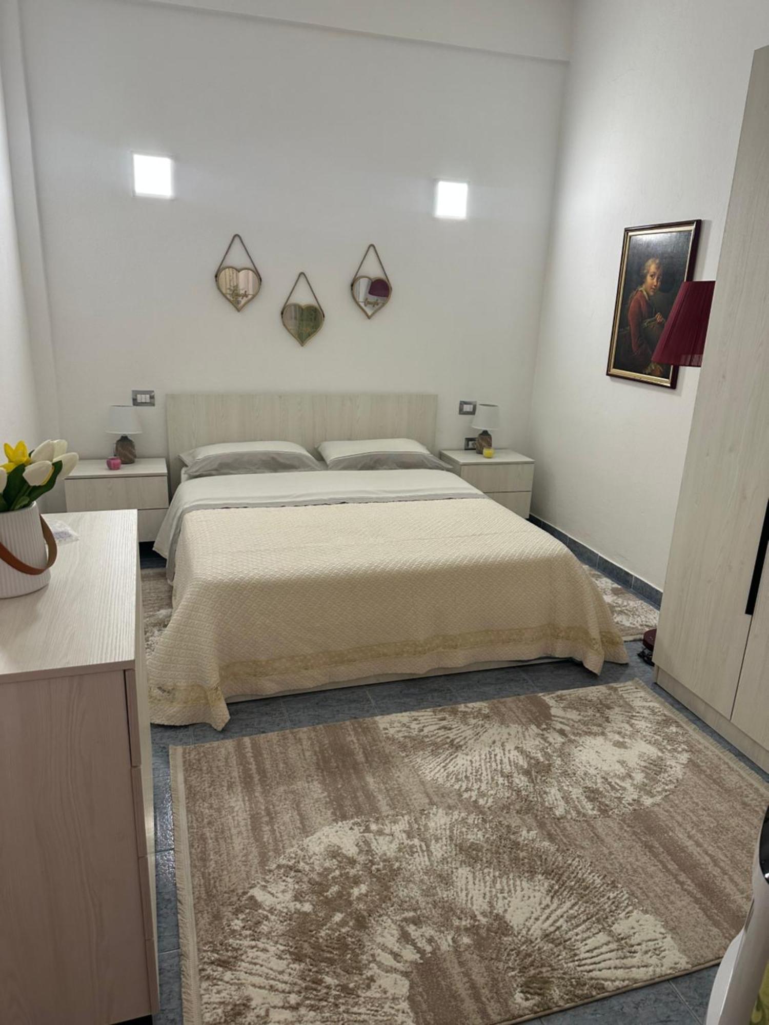 Apartment Near The Centre Of Tirana Bagian luar foto